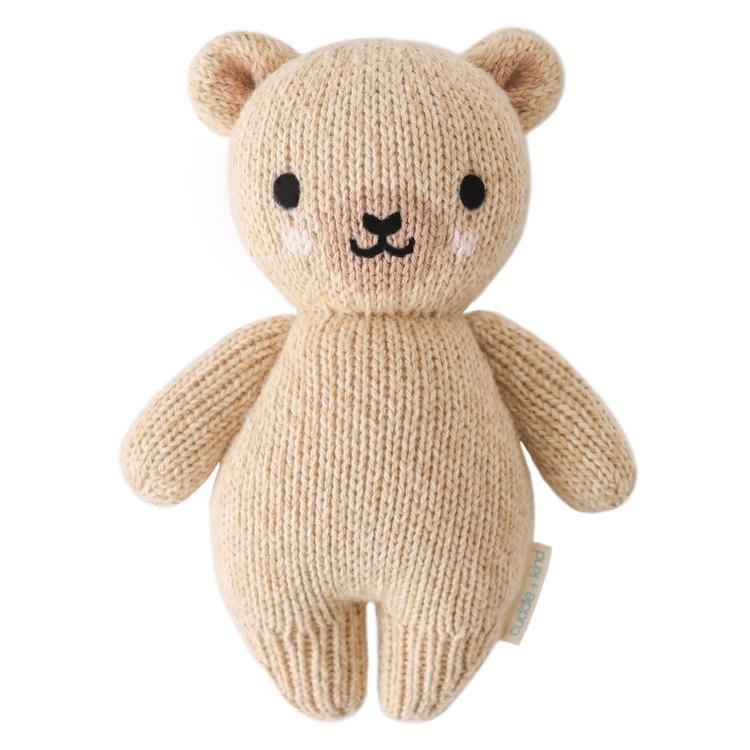 Baby honey bear