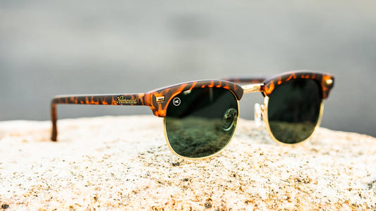 Matte Tortoise Shell & Gold Brooklines
