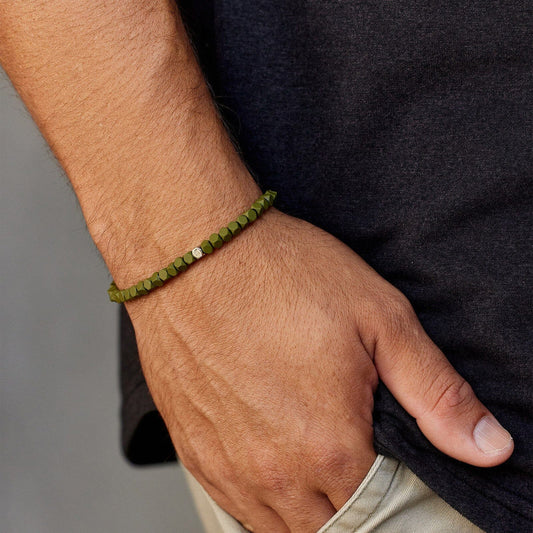 Pura Vida - MEN'S COATED HEMATITE STRETCH BRACELET