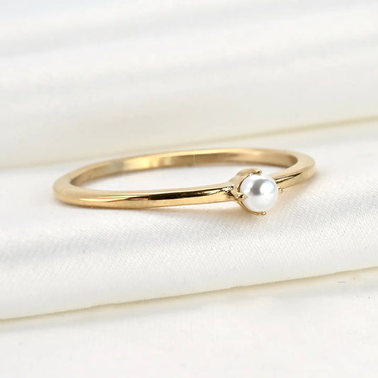 Solo Pearl Ring - Waterproof 18k Gold Stacker Ring
