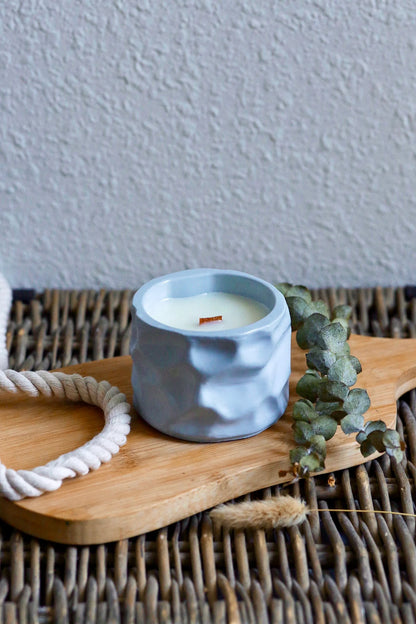 Low Key-Stone Candle