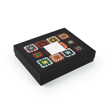Hosanna Revival Puzzle: Granny Square