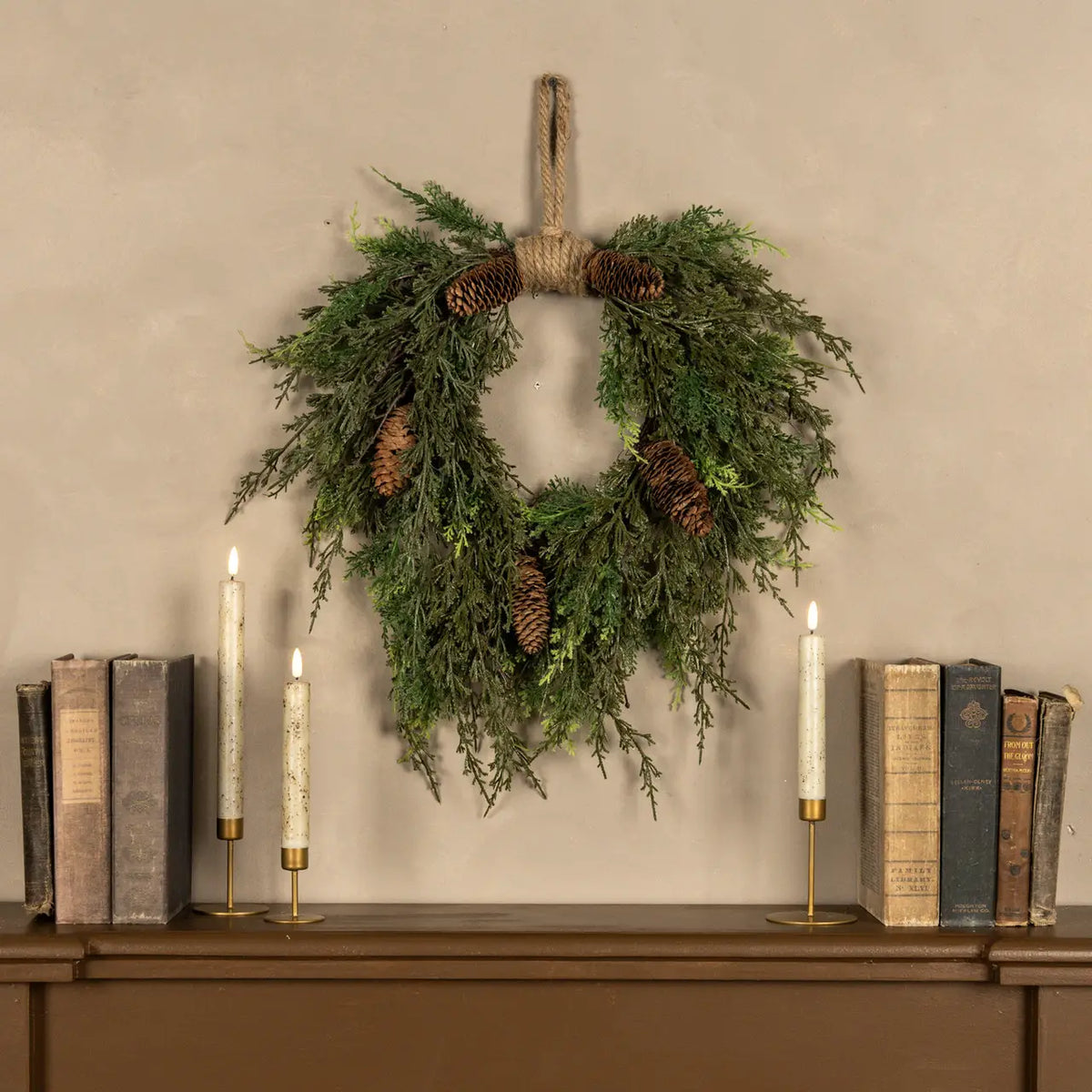 16" Cedar Hanging Wreath W/Cones