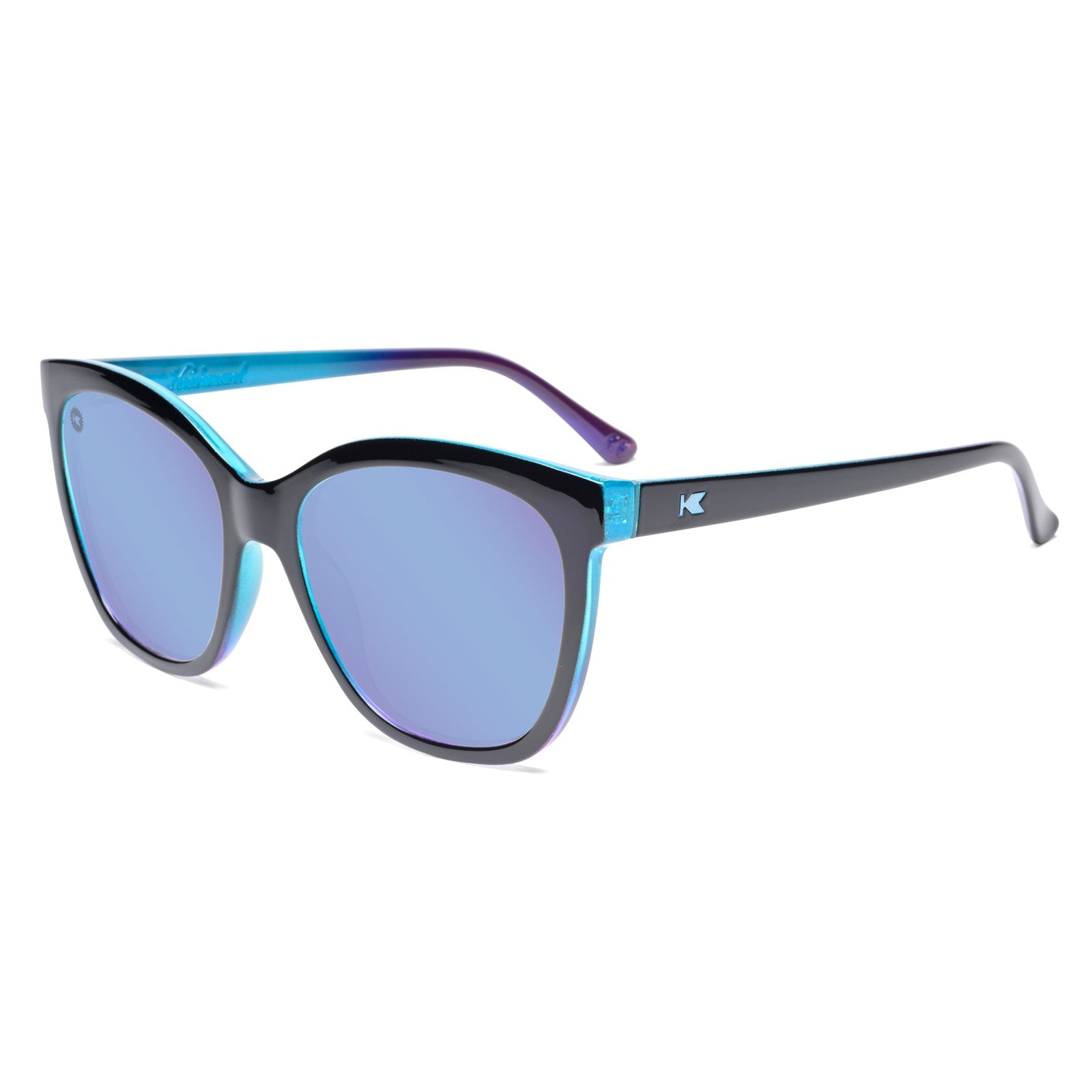 https://cdn.shopify.com/s/files/1/1356/7869/files/affordable-sunglasses-1-am-snack-deja-views-flyover.jpg?v=1777661361